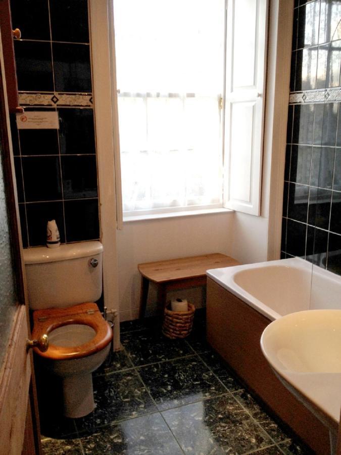 إدنبرة F1- Very Nice City Centre Apartment المظهر الخارجي الصورة