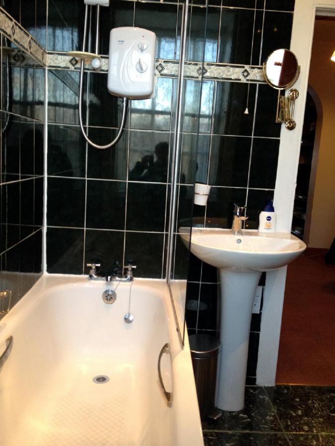 إدنبرة F1- Very Nice City Centre Apartment المظهر الخارجي الصورة
